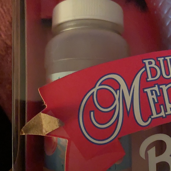 Bubbling Mermaid Barbie 1996 - Picture 6 of 8